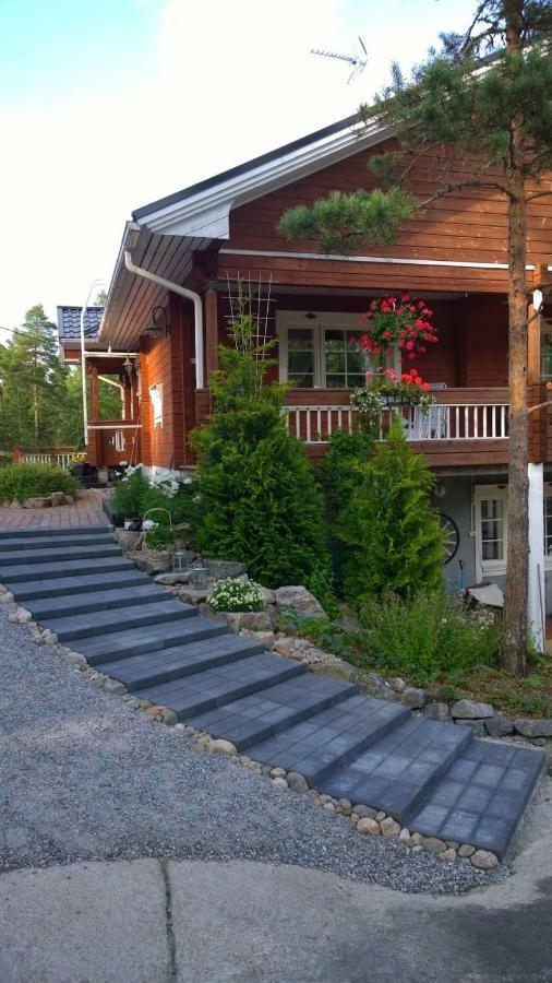 B&B Elaemys Aemmi Sauvo Экстерьер фото